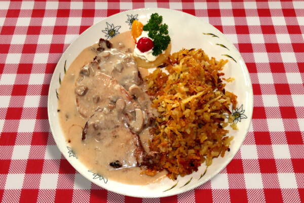 fleisch_rahmschnitzel_roesti.jpg fleisch_rahmschnitzel_roesti.jpg