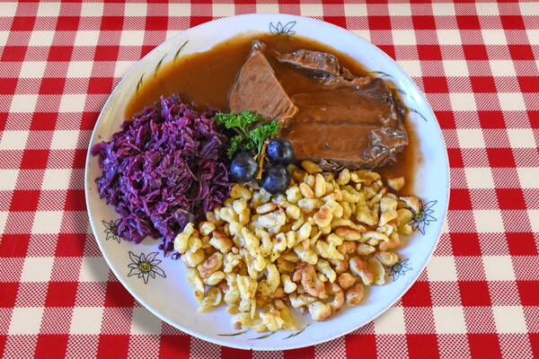 fleisch_sure-mocke-spaetzli_neu.jpg