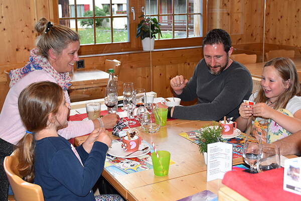 stammgaeste_9.jpg stammgaeste_9.jpg