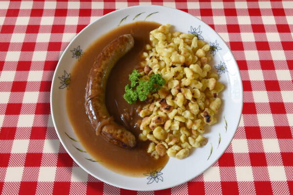 fleisch_bratwurst-spaetzli.jpg fleisch_bratwurst-spaetzli.jpg